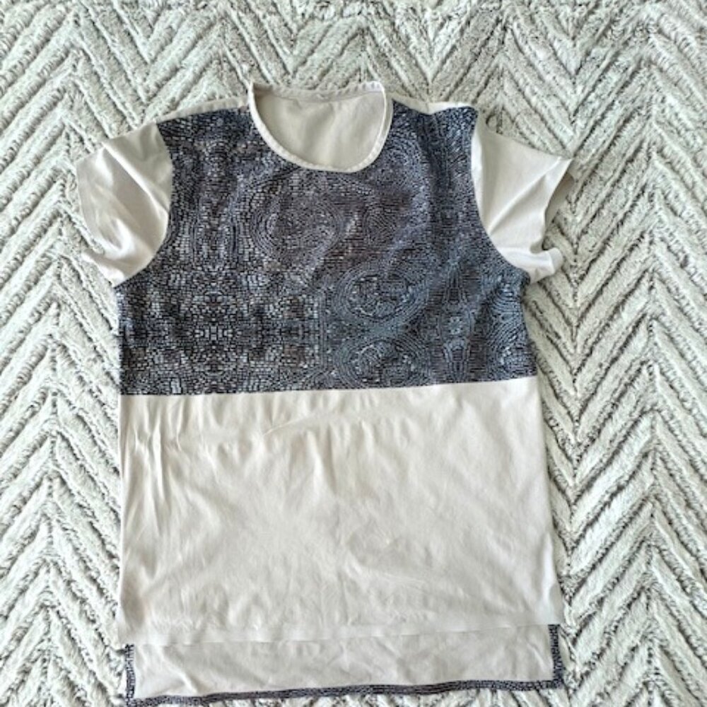 LULULEMON SNAPSHOT TEE BEAD ENVY WHITE MULTI SHORT SLEEVE EUC, sz 10